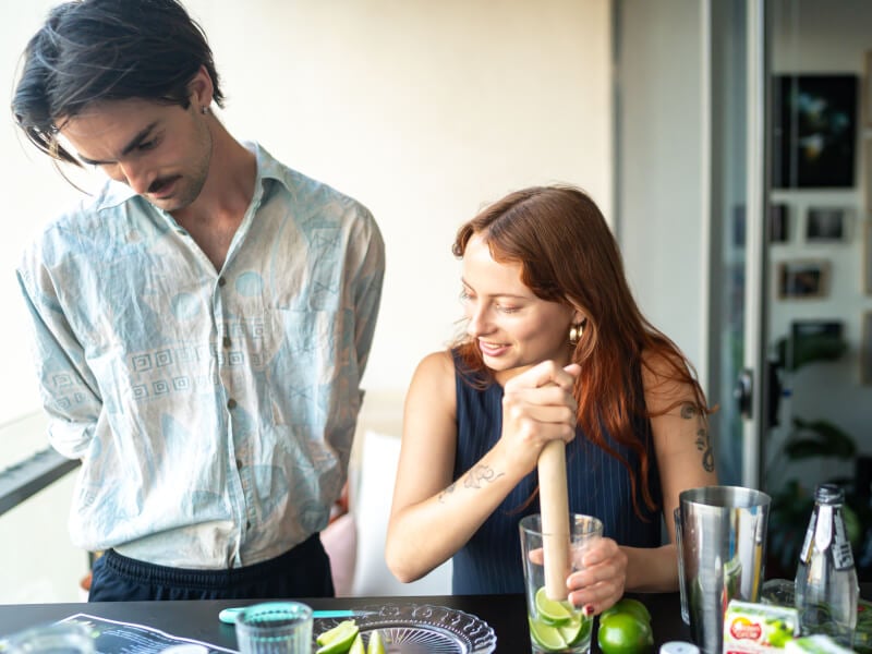 couples cocktail classes